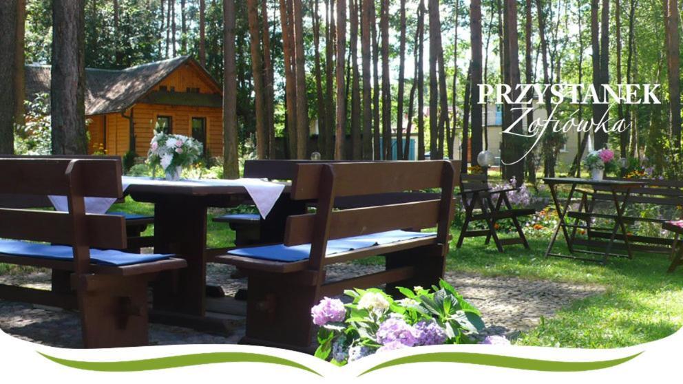 Przystanek Zofiowka Hotel Tuszyn Bagian luar foto